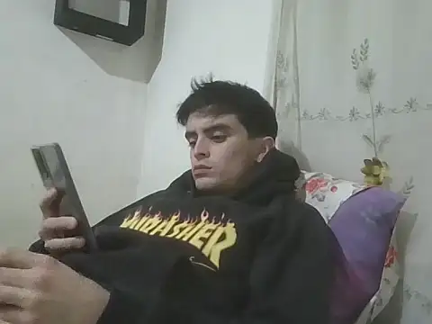 Rodrigo99 9 online show from 05/14/26, 01:01