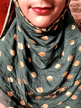 Indian-Aleena online show from 09/16/25, 04:35