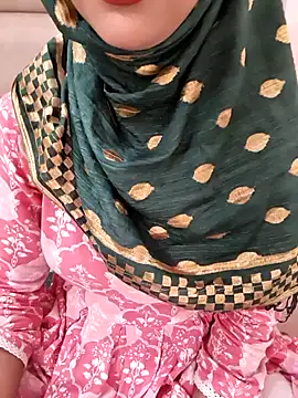 Indian-Aleena online show from 04/20/26, 06:49
