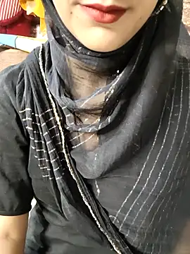 Snapshot of Indian-Aleena chatting on 05/25/26, 06:14 Indian-Aleena online show from 05/25/26, 06:14