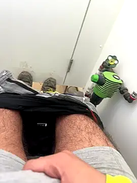 Snapshot of analtake13 chatting on 12/05/25, 11:19 analtake13 online show from 12/05/25, 11:19