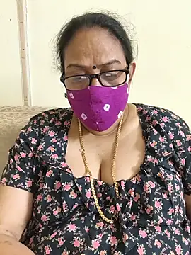 Snapshot of heera-rani chatting on 06/27/26, 01:50 heera-rani online show from 06/27/26, 01:50