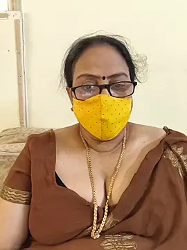 Snapshot of heera-rani chatting on 07/05/26, 04:19 heera-rani online show from 07/05/26, 04:19