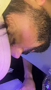 Snapshot of zooming101 chatting on 11/13/25, 05:56 zooming101 online show from 11/13/25, 05:56