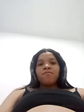 VictoriDior online show from 01/13/26, 10:37