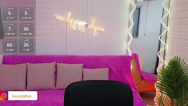 Lexy tay online show from 12/01/25, 11:48