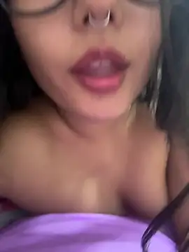 saranghae  online show from 04/03/26, 08:12