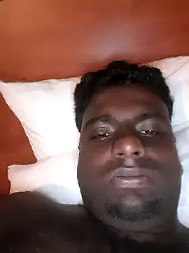 Snapshot of fuckufuckme-69 chatting on 10/05/25, 04:11 fuckufuckme-69 online show from 10/05/25, 04:11