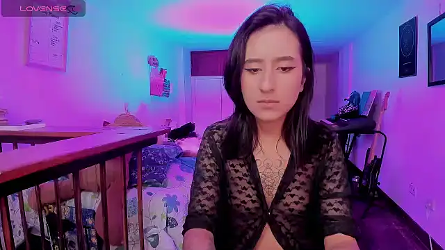 Snapshot of atenea_dragon__ chatting on 11/22/25, 08:08 atenea dragon online show from 11/22/25, 08:08