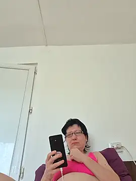 Vera Elle online show from 02/03/26, 07:35