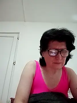 Vera Elle online show from 02/24/26, 10:30