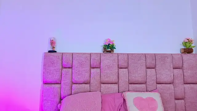 ScarlettLuxe online show from 11/27/25, 12:51