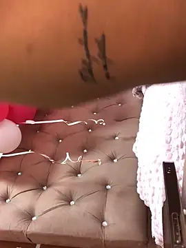 Rachellcooperrr online show from 02/08/26, 07:39