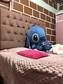 Rachellcooperrr online show from 02/25/26, 11:36