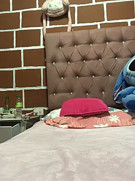 Rachellcooperrr online show from 03/11/26, 12:27