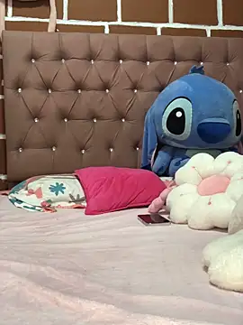 Rachellcooperrr online show from 03/11/26, 08:15