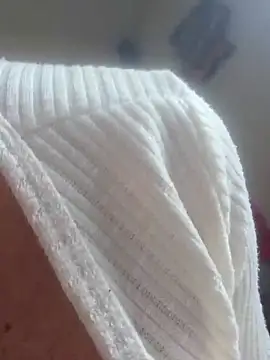 Snapshot of rubystrip chatting on 11/11/25, 09:31 rubystrip online show from 11/11/25, 09:31