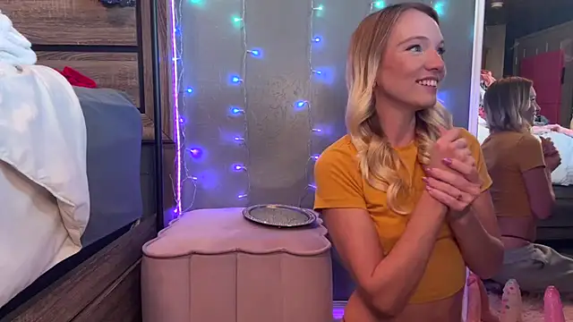 Snapshot of ajmiller25 chatting on 11/03/25, 08:10 ajmiller25 online show from 11/03/25, 08:10