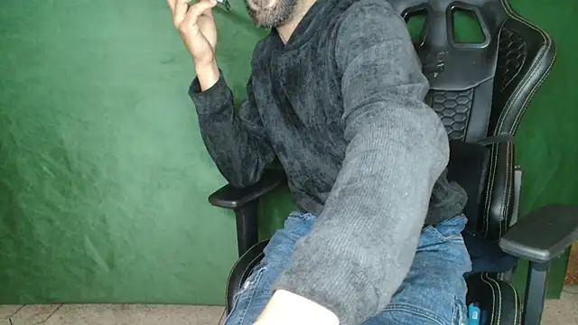 JUSTFORRICH online show from 04/08/26, 05:57