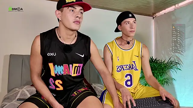 Snapshot of tivendann chatting on 12/04/25, 01:53 tivendann online show from 12/04/25, 01:53