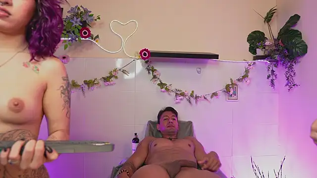 Jessi Alex online show from 10/04/25, 11:41