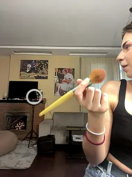 Snapshot of Miranda_Kerry chatting on 11/05/25, 06:24 Miranda Kerry online show from 11/05/25, 06:24