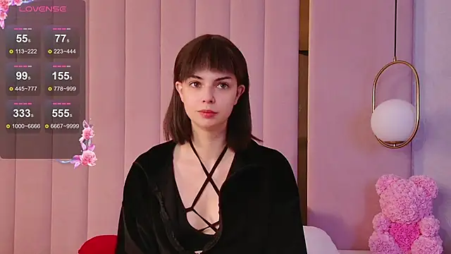 Snapshot of Miranda_Kerry chatting on 12/17/25, 06:30 Miranda Kerry online show from 12/17/25, 06:30