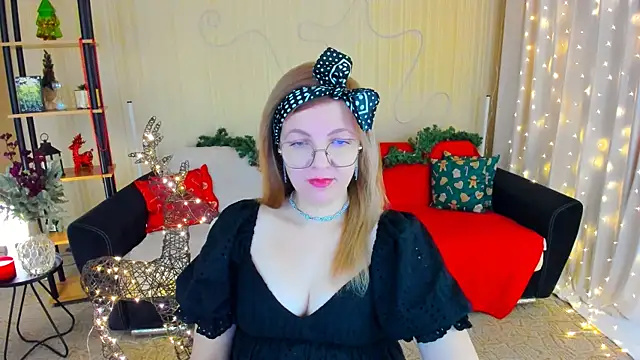 YourUniverser online show from 12/22/25, 10:45