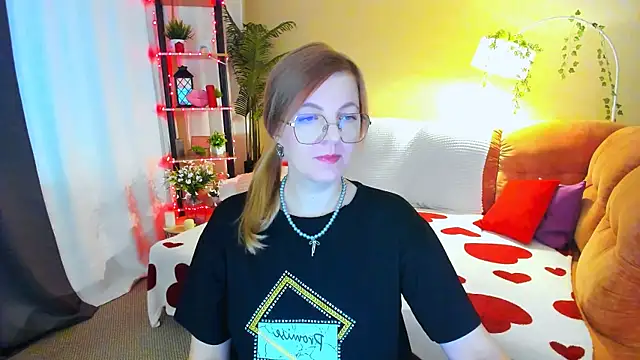 YourUniverser online show from 04/10/26, 04:39