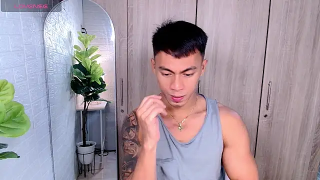 PinooyMilker online show from 10/01/25, 10:10