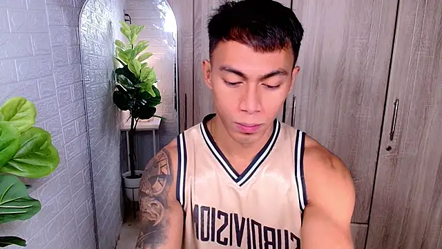 PinooyMilker online show from 10/07/25, 03:25