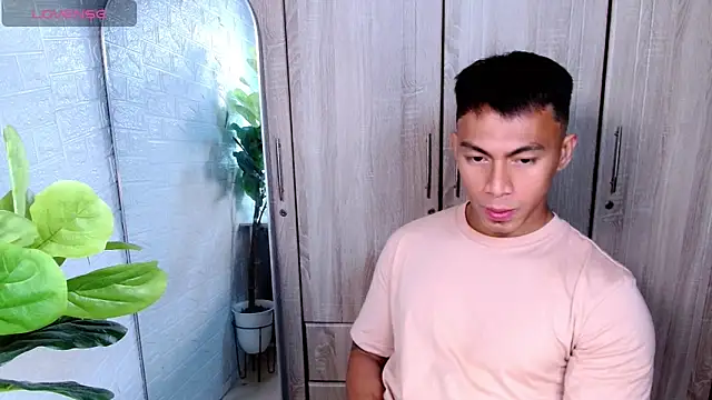 PinooyMilker online show from 02/17/26, 11:29