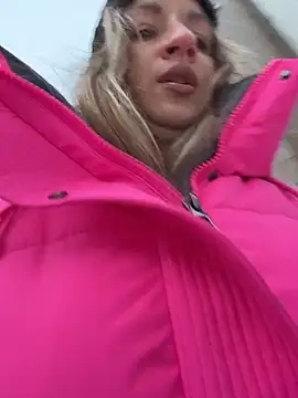 EvvaMur online show from 02/09/26, 02:04