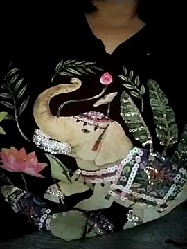 Snapshot of zerdaliii chatting on 03/25/26, 03:40 zerdaliii online show from 03/25/26, 03:40