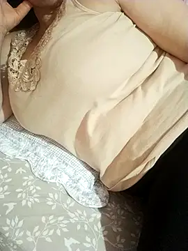 Snapshot of zerdaliii chatting on 04/12/26, 08:14 zerdaliii online show from 04/12/26, 08:14