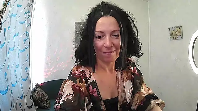 Snapshot of ValleriWind chatting on 07/16/26, 12:22 ValleriWind online show from 07/16/26, 12:22