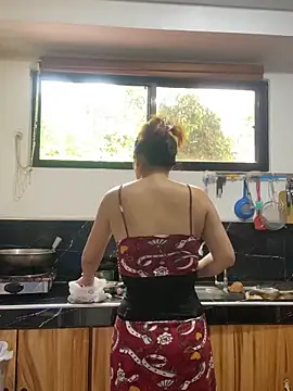 Snapshot of wildpussycat69 chatting on 10/30/25, 03:52 wildpussycat69 online show from 10/30/25, 03:52