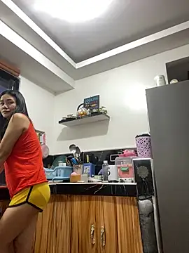 wildpussycat69 online show from 04/17/26, 03:09