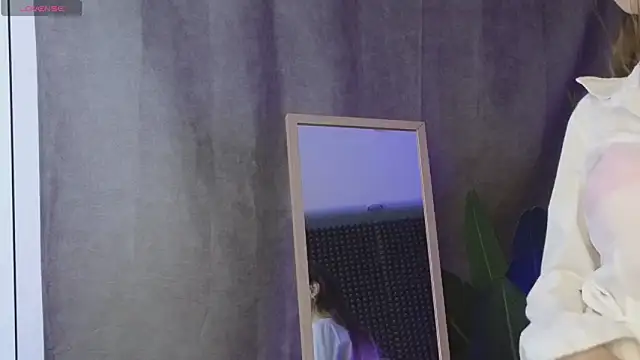 kaleriyaa  online show from 04/09/26, 08:42