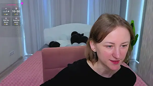 LuluChiiii online show from 11/11/25, 10:48