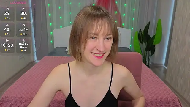 LuluChiiii online show from 01/08/26, 11:23