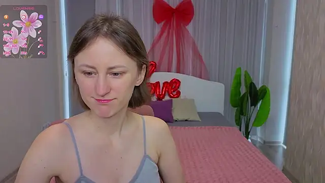 LuluChiiii online show from 02/13/26, 09:05