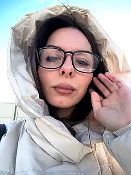 Snapshot of kittyCarrol chatting on 09/29/25, 10:31 kittyCarrol online show from 09/29/25, 10:31