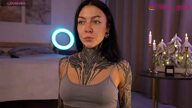 Alise Eve  online show from 11/29/25, 06:33