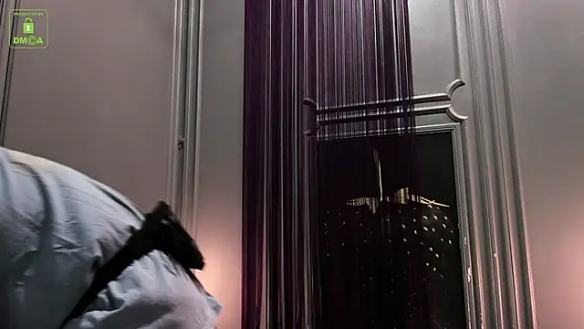 Snapshot of OliverSport chatting on 01/24/25, 03:45 OliverSport online show from 01/24/25, 03:45