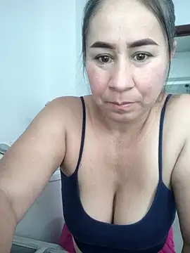 Nala1986 online show from 09/20/25, 01:23