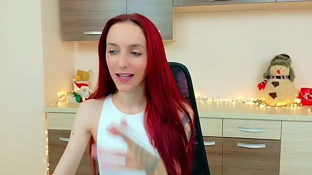 Julia Jae online show from 12/23/25, 06:44