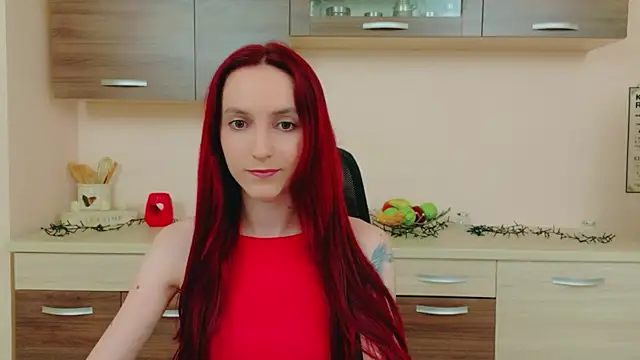 Julia Jae online show from 06/05/26, 10:54