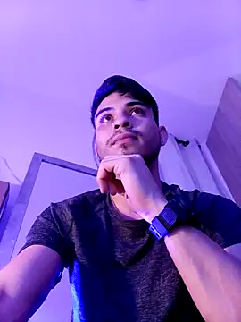 Bastian MCcormick online show from 11/23/25, 06:41