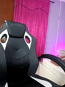 LunaaRosse online show from 11/15/25, 02:31